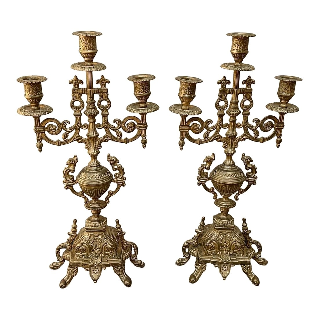 Pair of Antique Italian Gilt Brass Rococo Revival Brevattato 3 Light Candelabra: Pair of Antique Italian Gilt Brass Rococo Revival Brevattato 3 Light Candelabra Gorgeous pair of antique Italian gilt brass candelabra in a Rococo Revival style. These hold 3 candles each and feature 