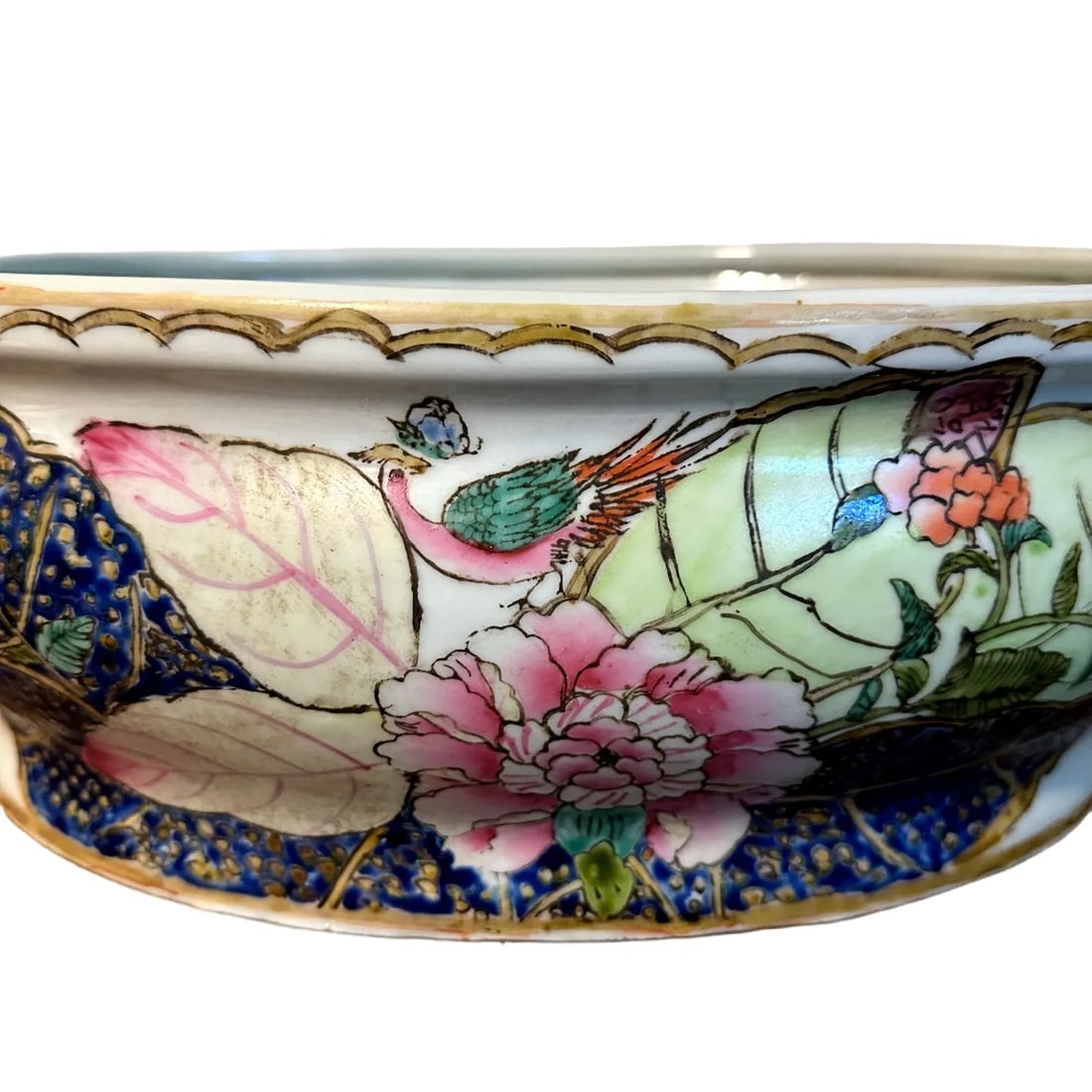 Antique 19th Century Chinese Canton Ware Qianlong Tobacco Leaf Porcelain Foot Bath - 4