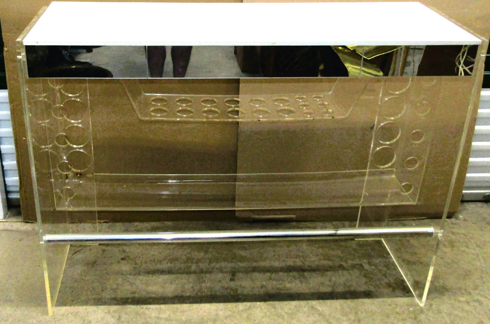 Large Luigi Bardini Mid-Century Modern Illuminated Lucite Bar With Drawer - 15