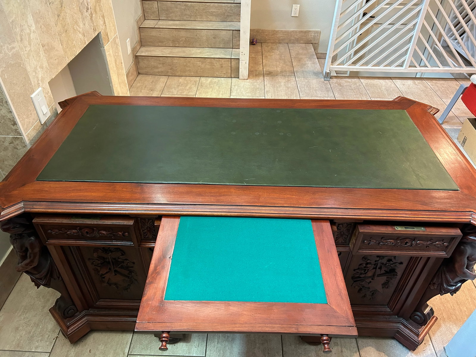 Antique Renaissance Revival Executive Desk - 3