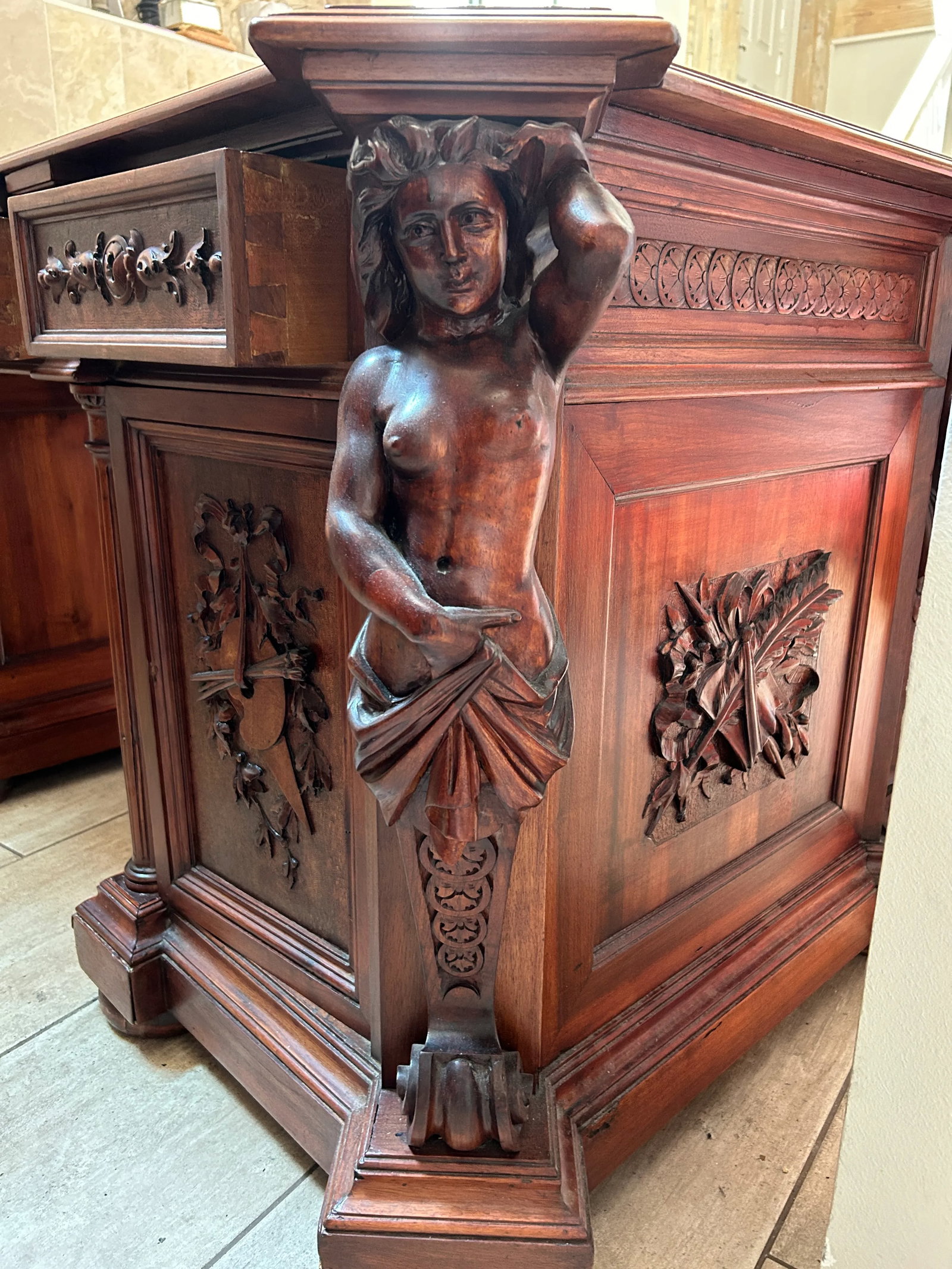 Antique Renaissance Revival Executive Desk - 8