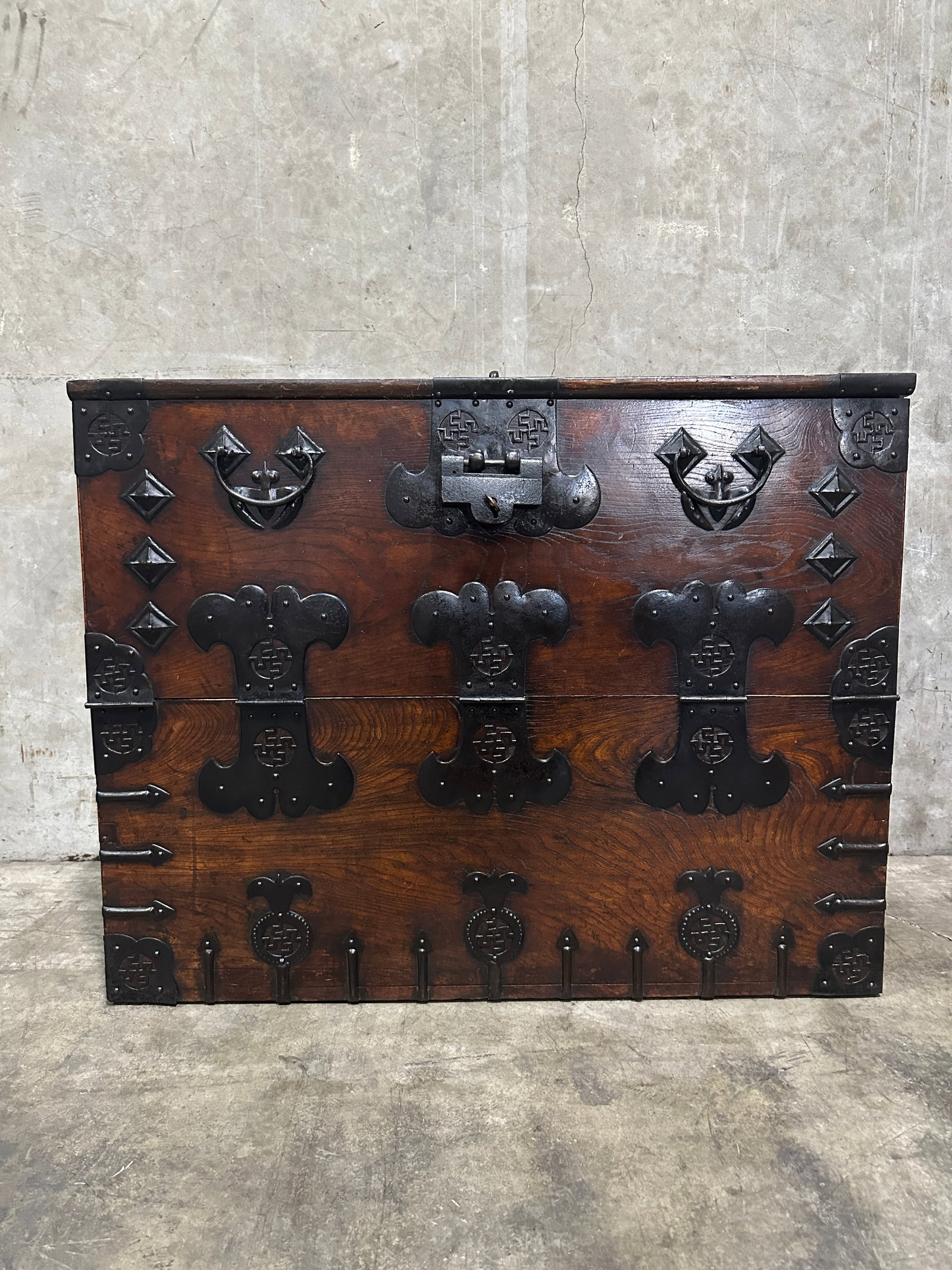 Antique Japanese Tansu Chest Two-Section Drawer Chest Iron Hardware - 3