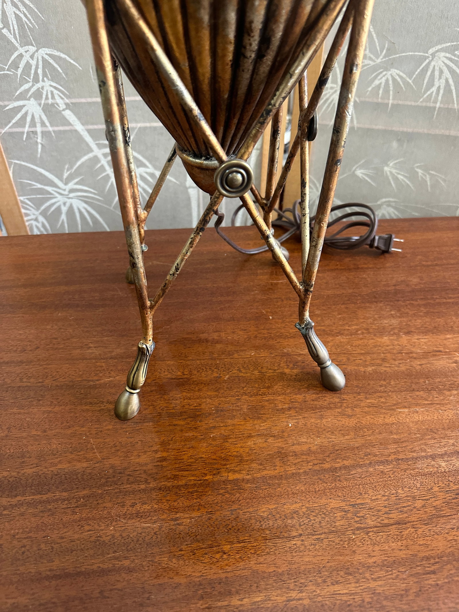 Vintage Brass Colored, Urn Style Footed Table Lamp With Greek Key and Ram Head Details - 5