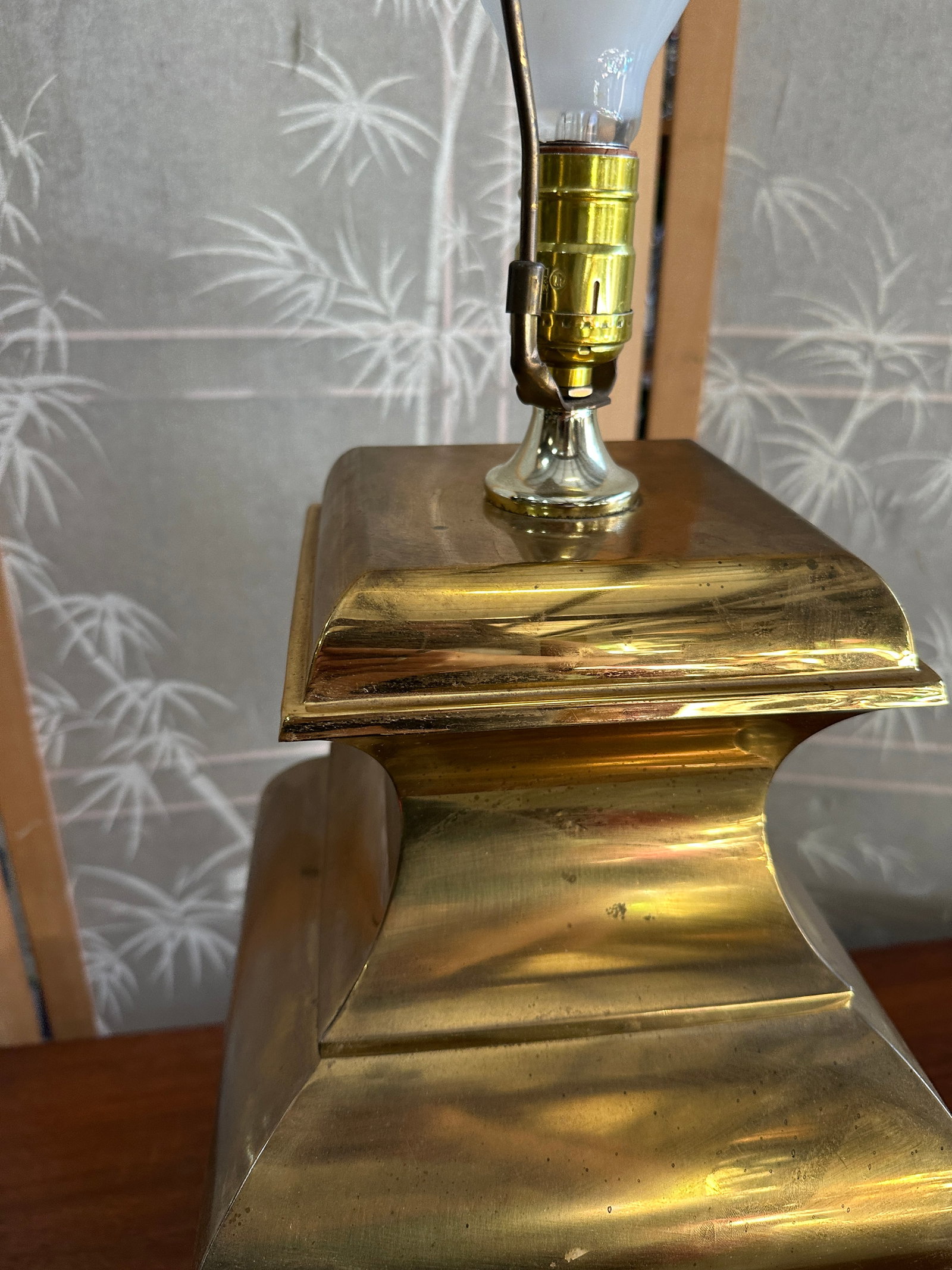 Large Vintage Brass Table Lamp - 4