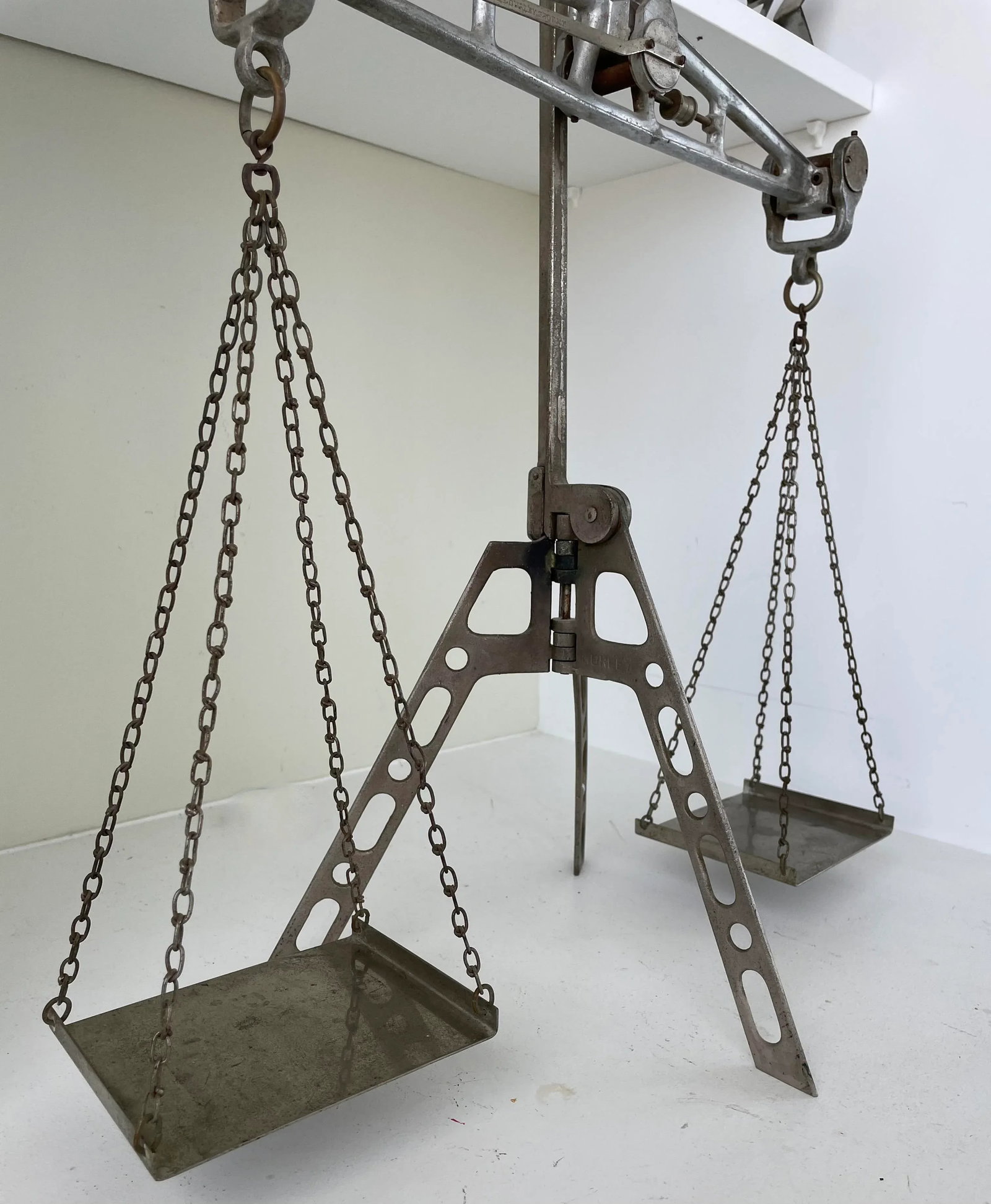 Vintage 1940s Metal Scale - 4