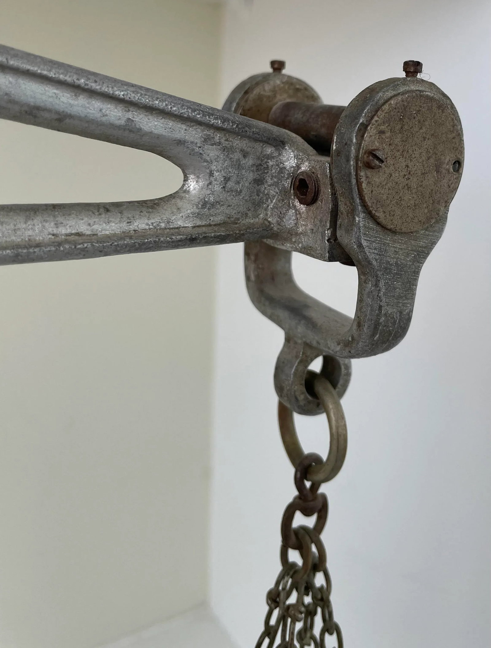 Vintage 1940s Metal Scale - 8