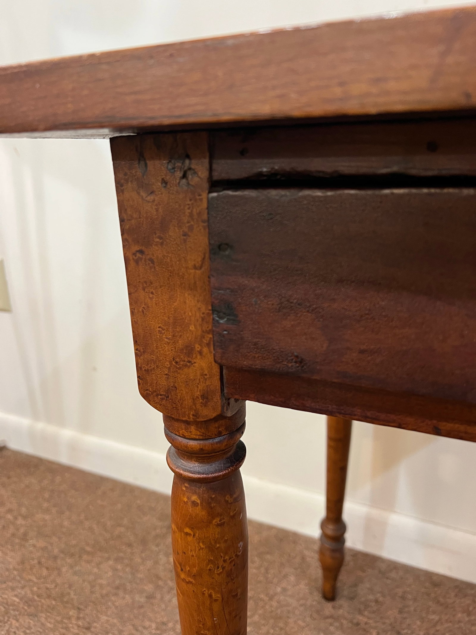 Mid 19th Century Sheraton American Birds Eye Maple Legged Cherry One Drawer Stand - 10