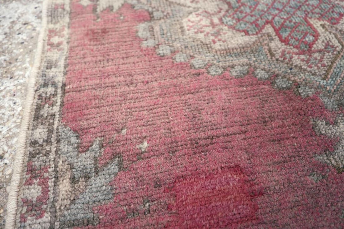 Galerie Shabab Collection Early 20th Century Turkish Oushak Throw Rug - 3