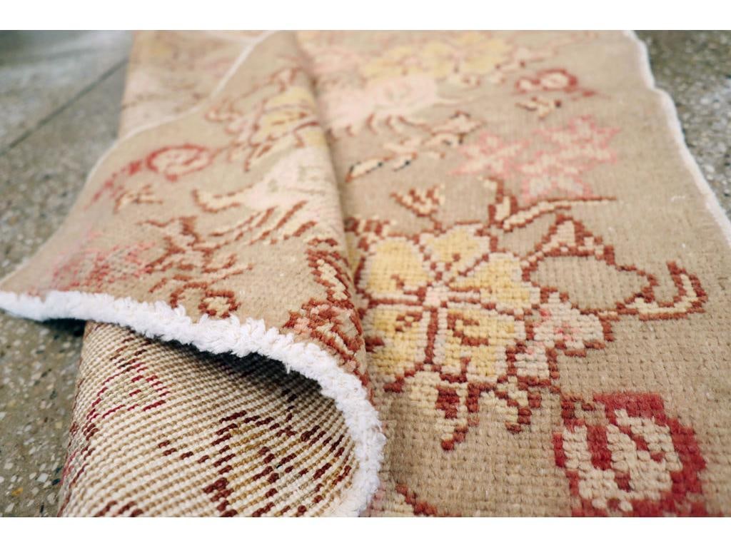 Galerie Shabab Collection Mid-20th Century Turkish Anatolian Throw Rug - 6