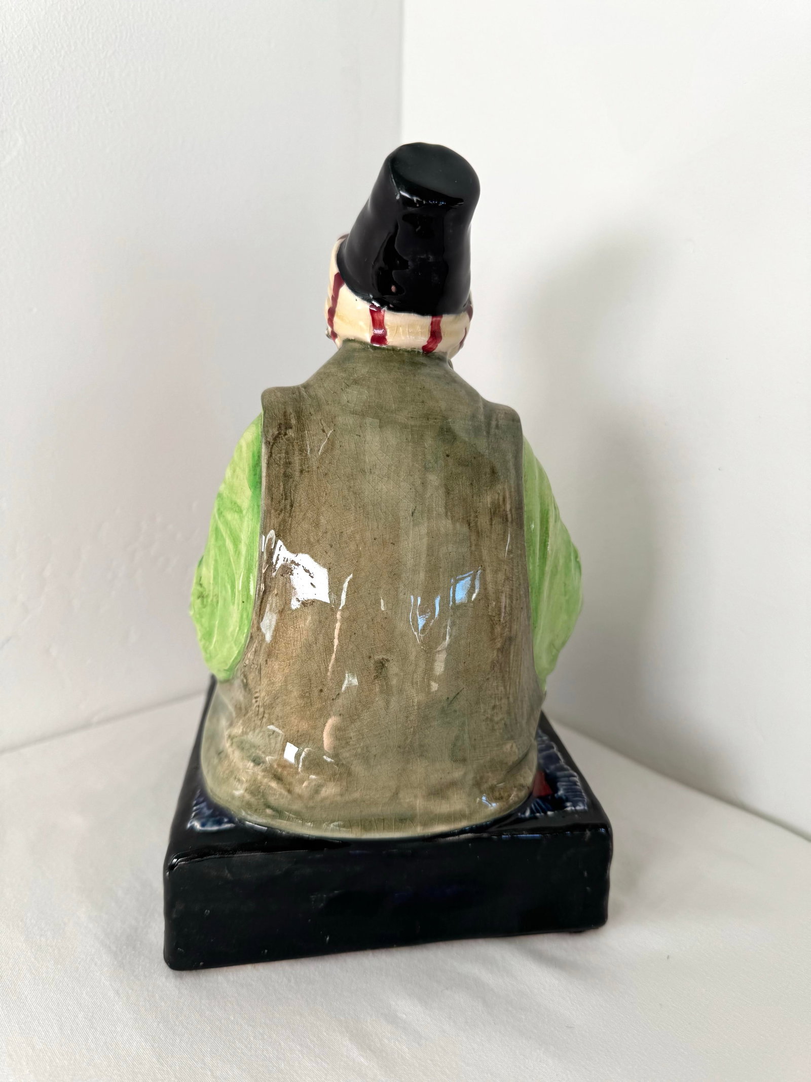 Antique Royal Doulton Figurine ~ "The Cobbler" ~ Hn 1283 - 4
