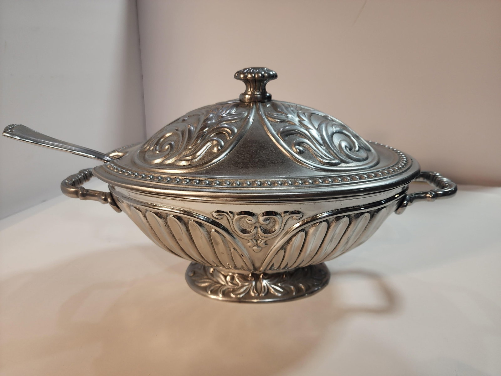 Lenox Metal Soup Tureen With Lid and Spoon - 3