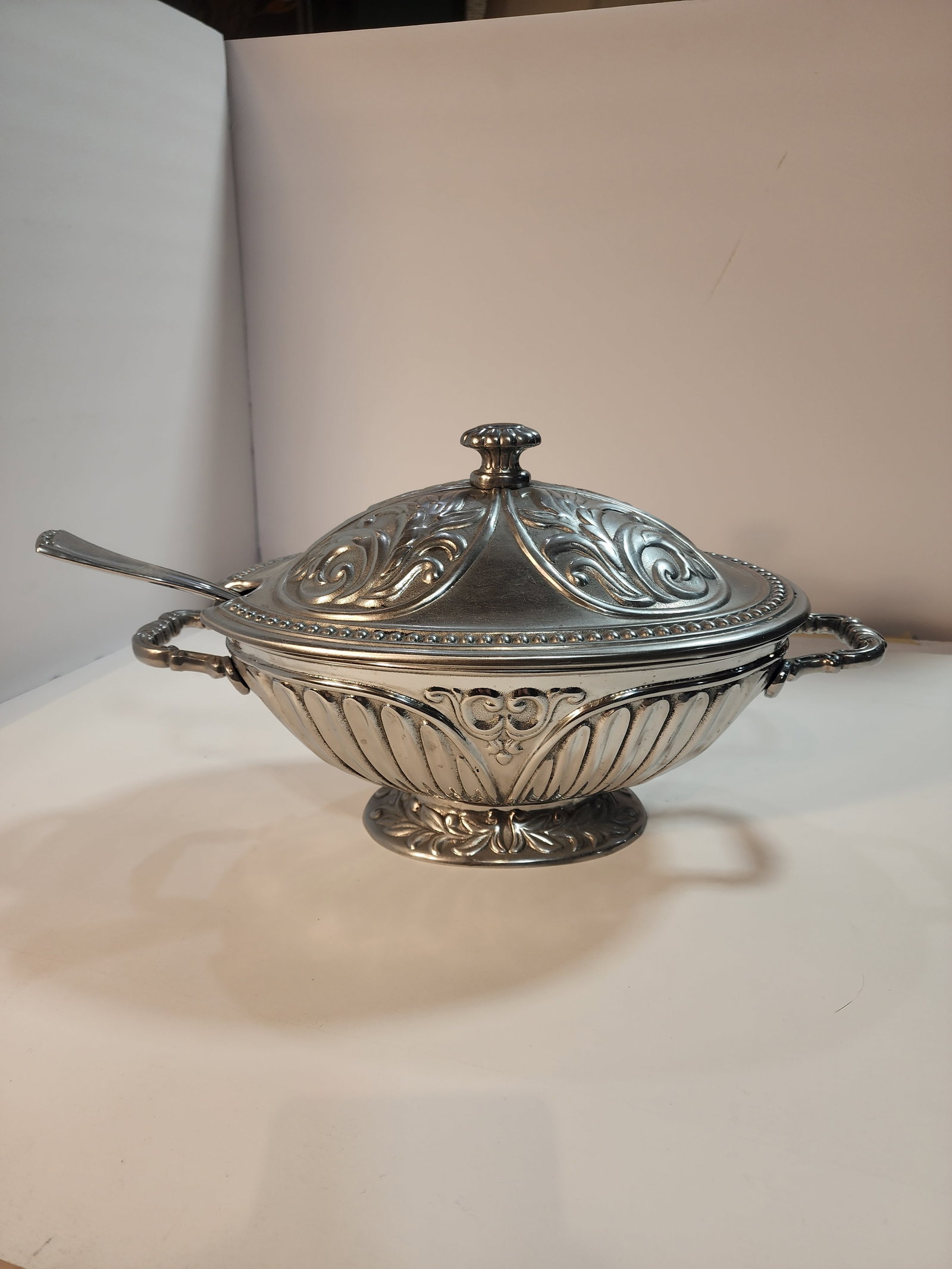 Lenox Metal Soup Tureen With Lid and Spoon - 6