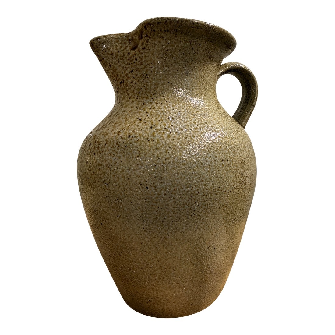 Late 20th Century c.p. Craven North Carolina Studio Pottery Vase - Hand Thrown Folk Pottery, Warm Ho: Hand-thrown studio pottery jug by C.P. Craven, produced in the renowned pottery community of Seagrove, North Carolina, one of the most important historic pottery centers in the United States. This