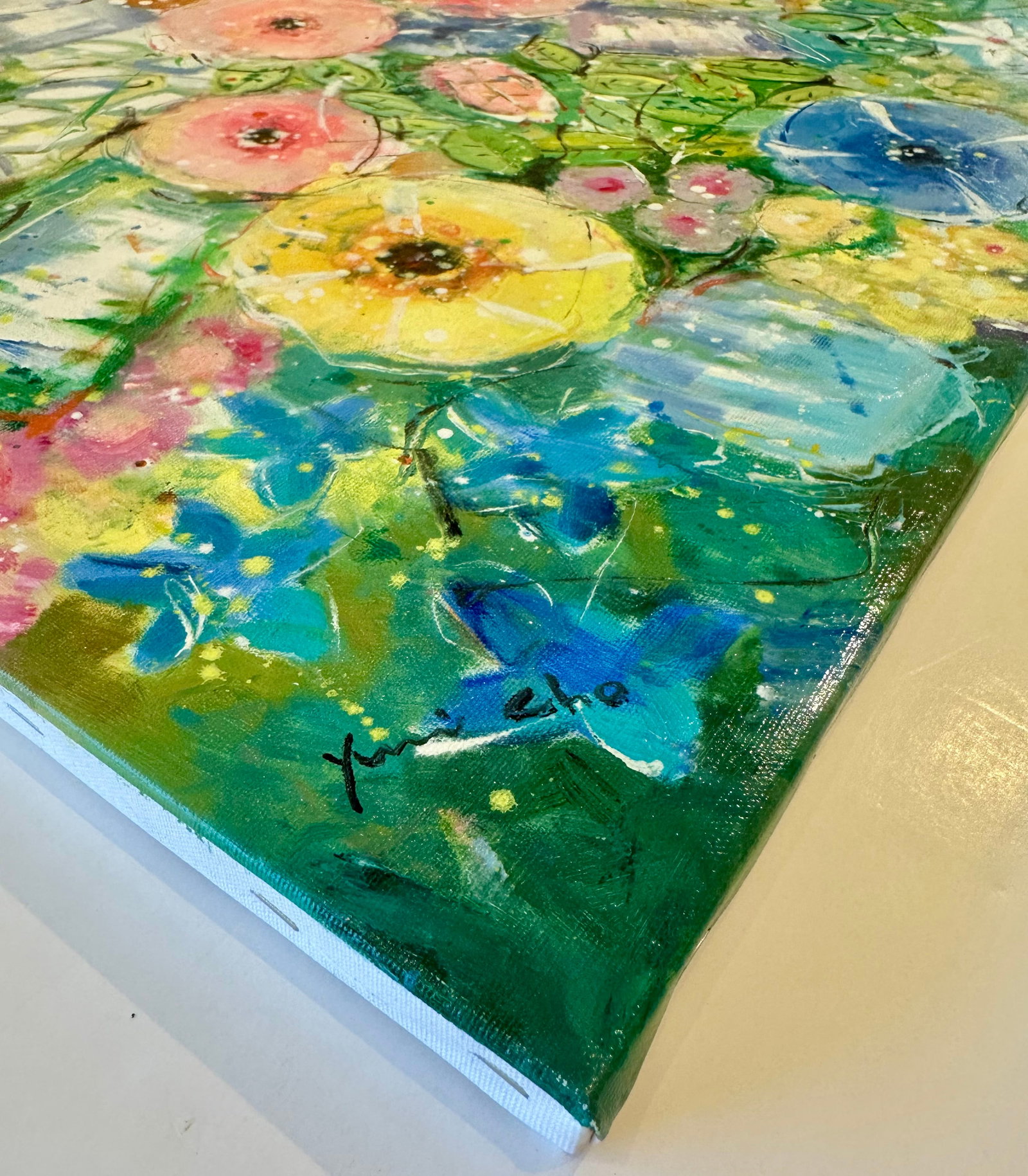 Modern Abstract Floral Painting on Canvas, by Youn Cho - 3