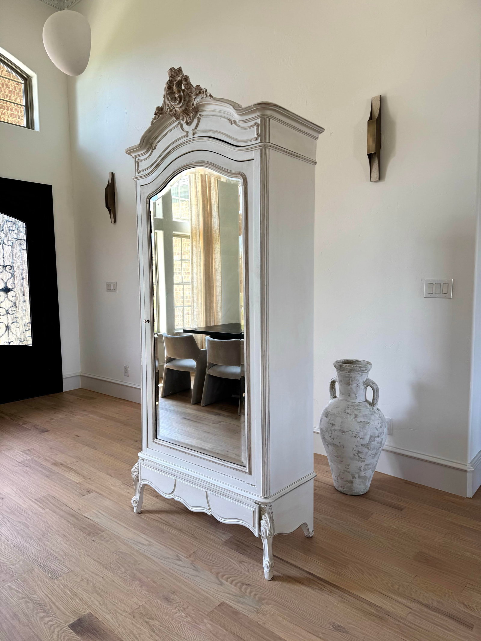 19th Century French Hand-Carved Mirrored Armoire – Single Door, Ornate Crest, Distressed White - 11