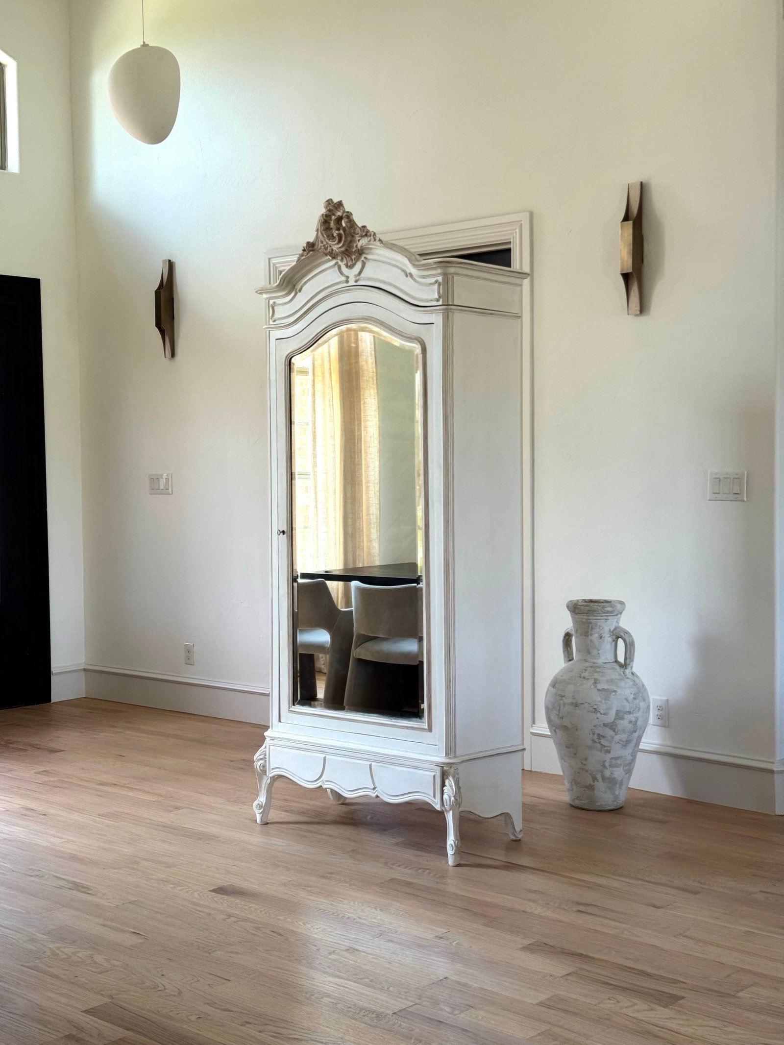 19th Century French Hand-Carved Mirrored Armoire – Single Door, Ornate Crest, Distressed White - 12