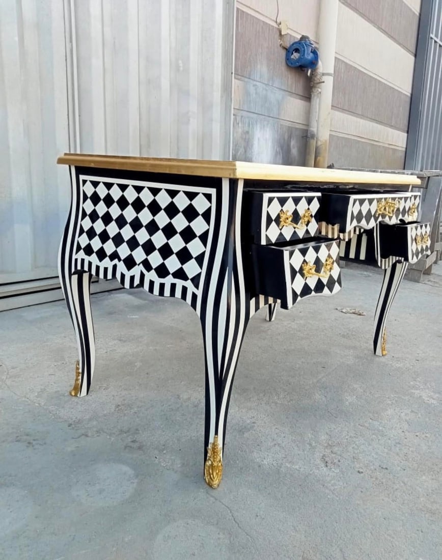 1960s Harlequin Black and White Desk Table - 7