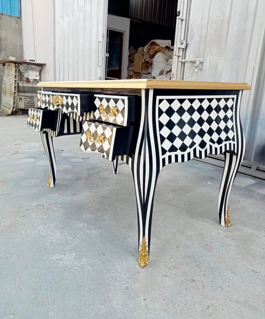 1960s Harlequin Black and White Desk Table - 8