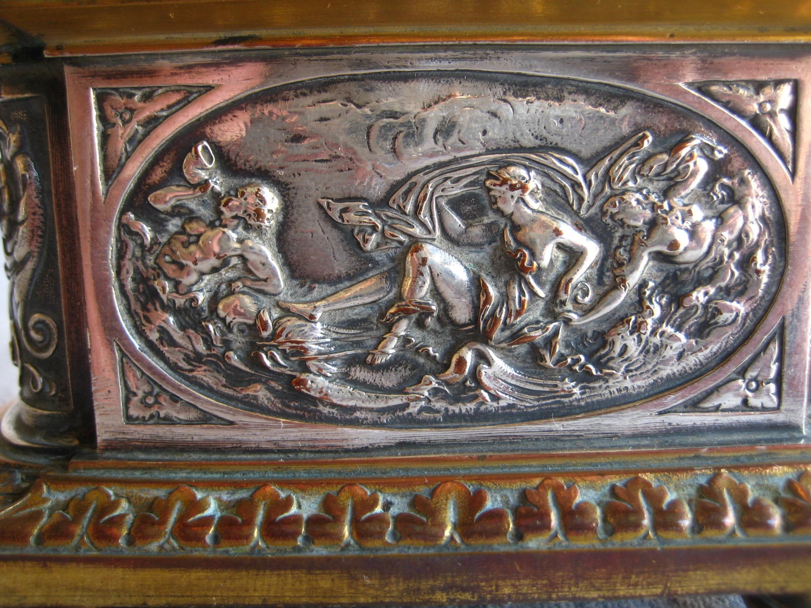 Mid 18th Century French Napoleon III Silver Plate Jewelry Box - 8