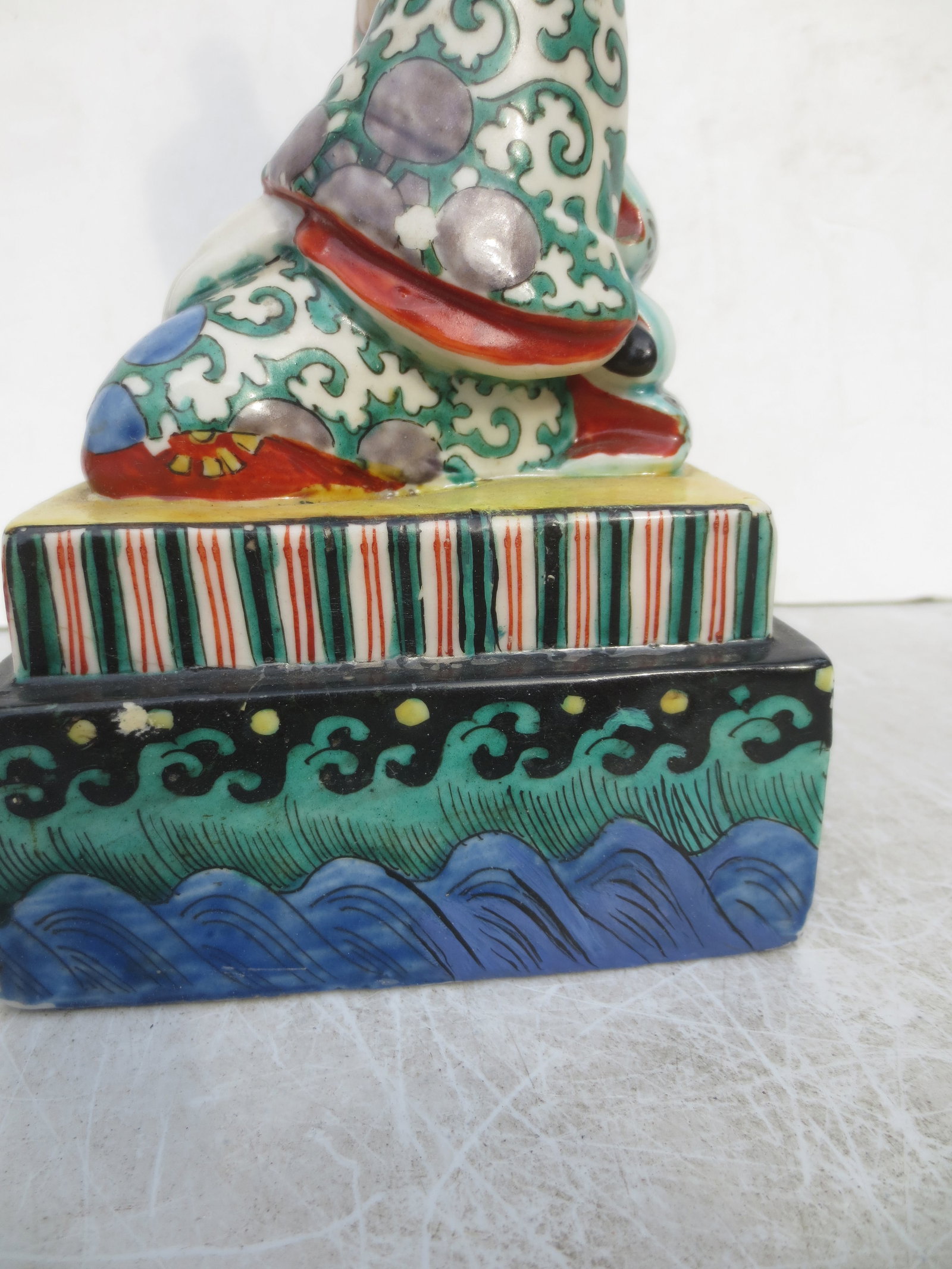 Antique Japanese Kutani Ceramic Figure - 11