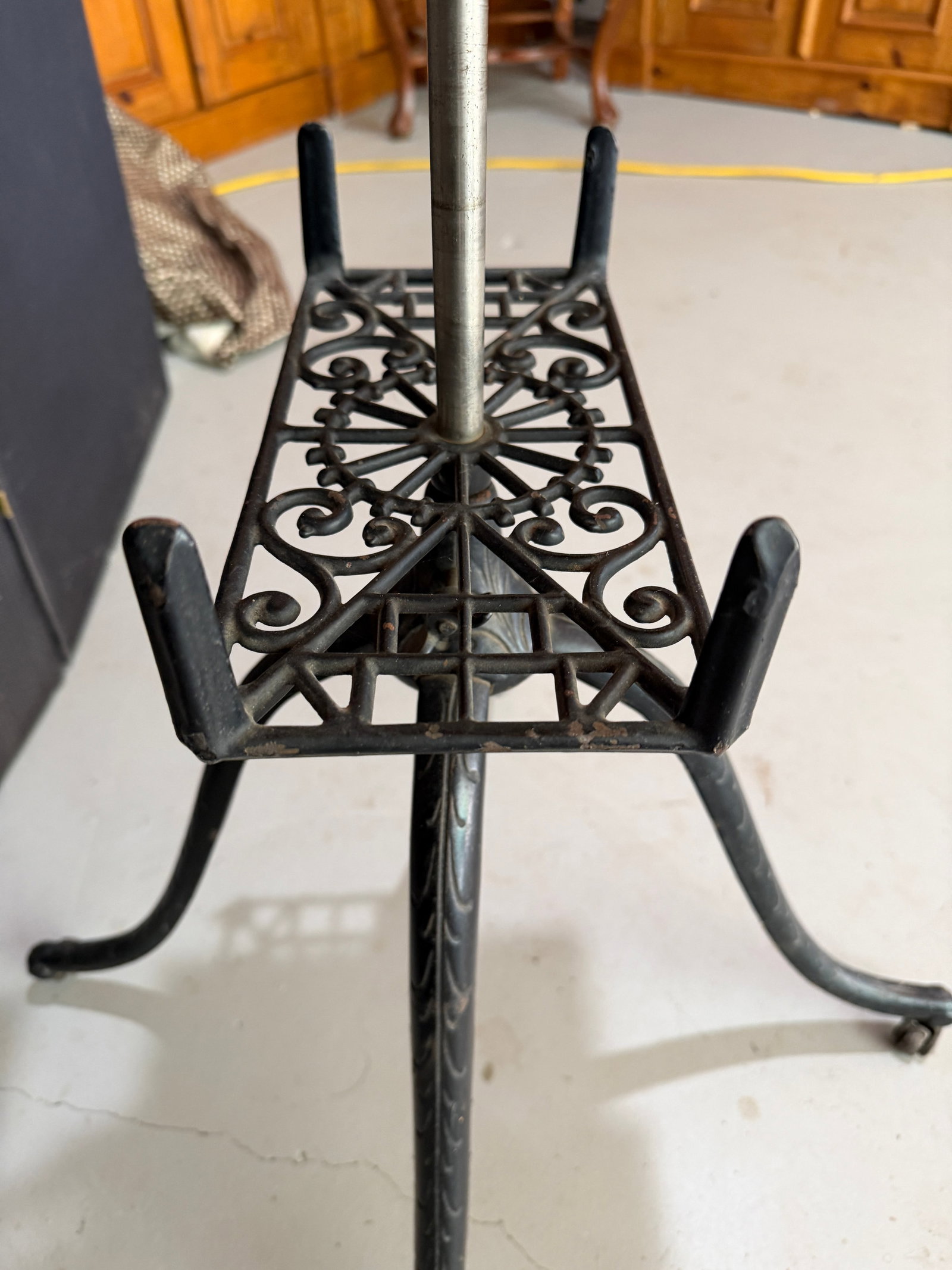 19th Century Victorian Book/Music Stand, in Oak and Iron - 5
