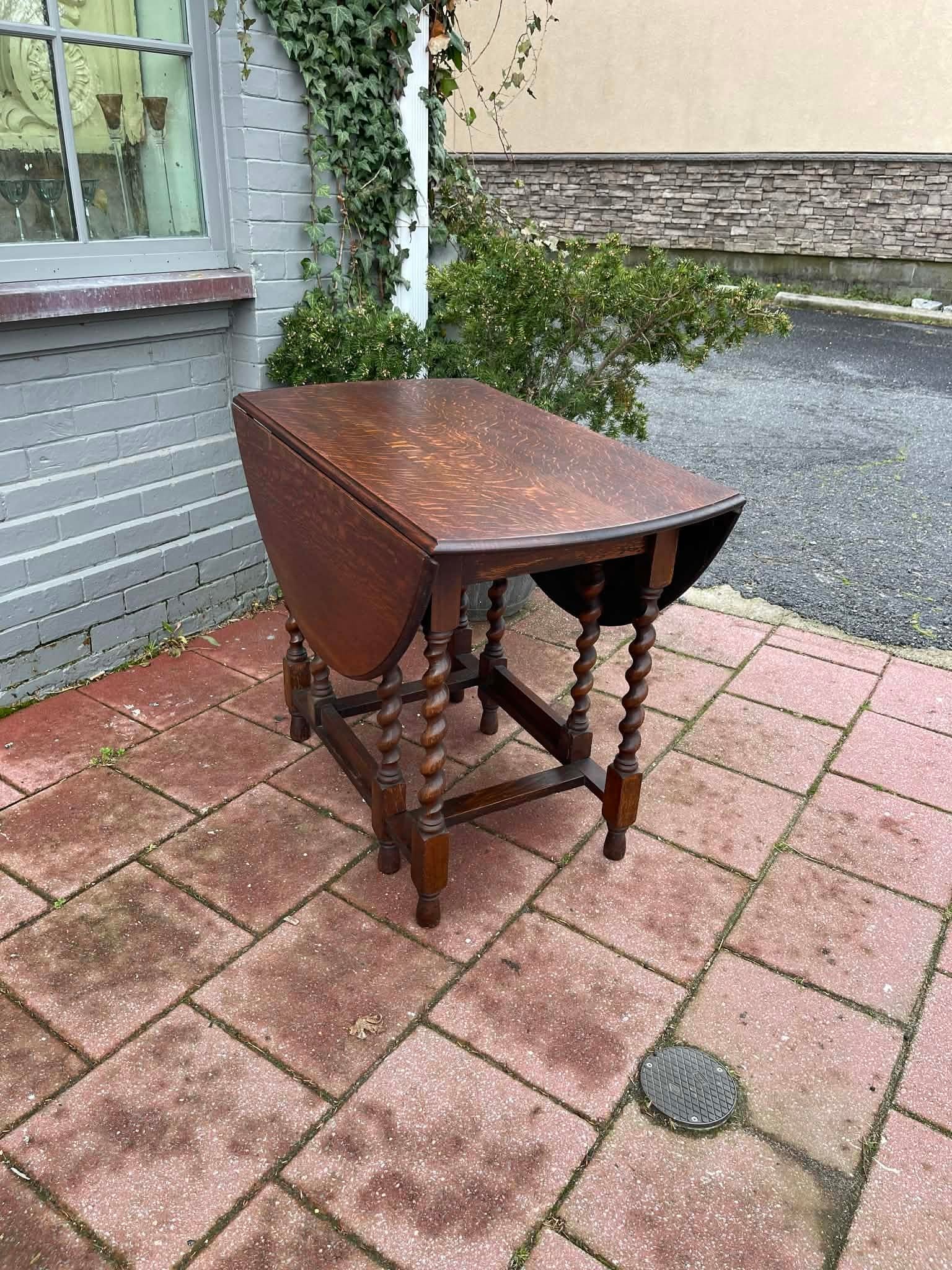 Antique English Table Drop Leaf Gateleg Barley Twist Oak Oval C. 1920-30s - 8