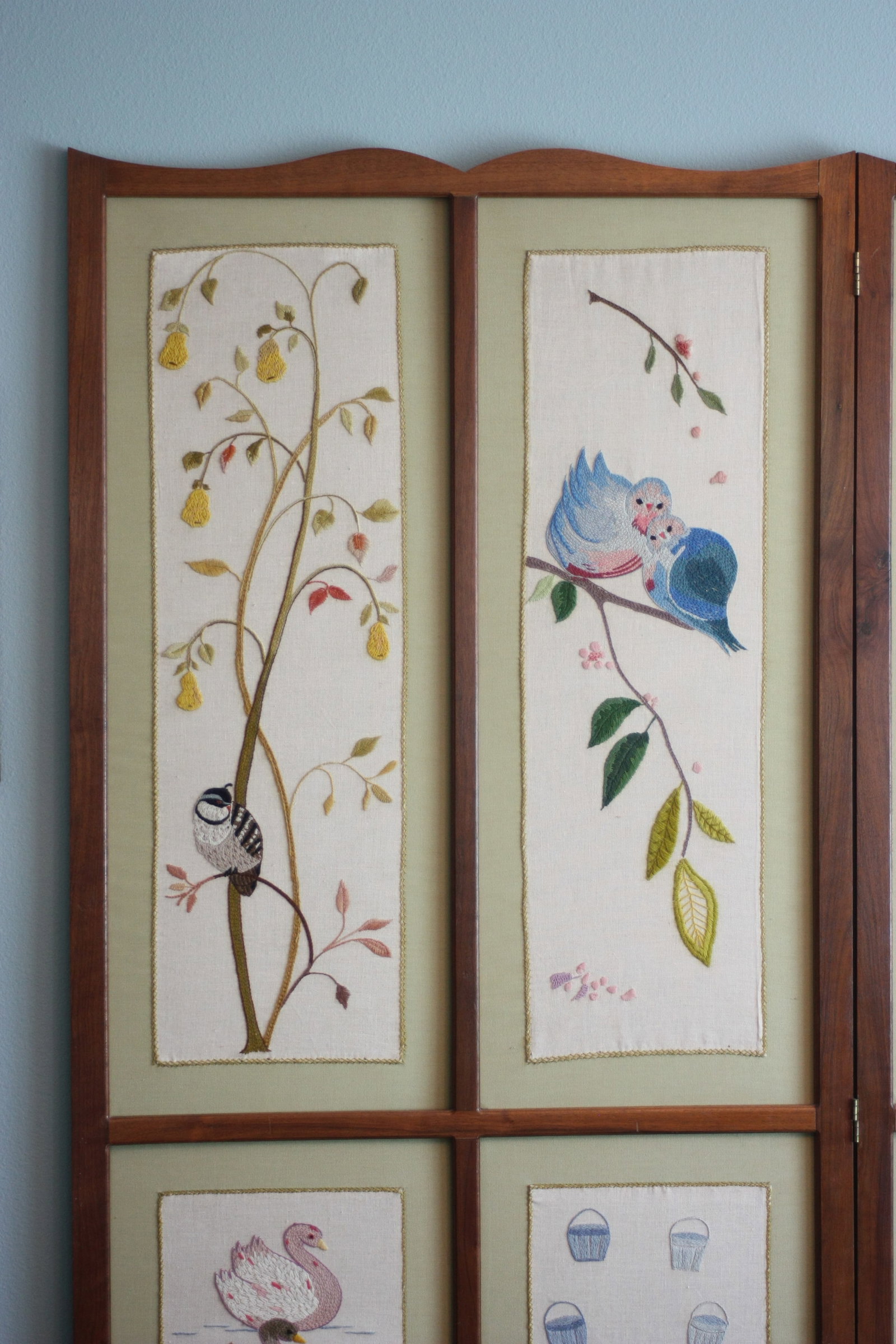 12 Days of Christmas Standing Floor Screen Handcrafted Vintage 1960s - 5