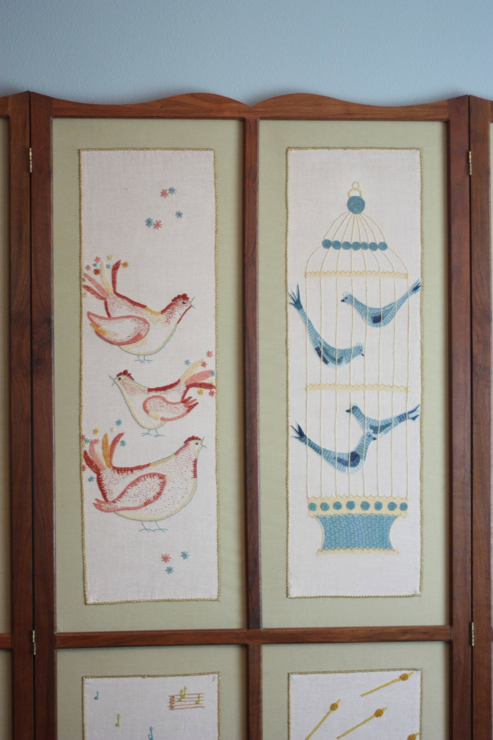 12 Days of Christmas Standing Floor Screen Handcrafted Vintage 1960s - 6