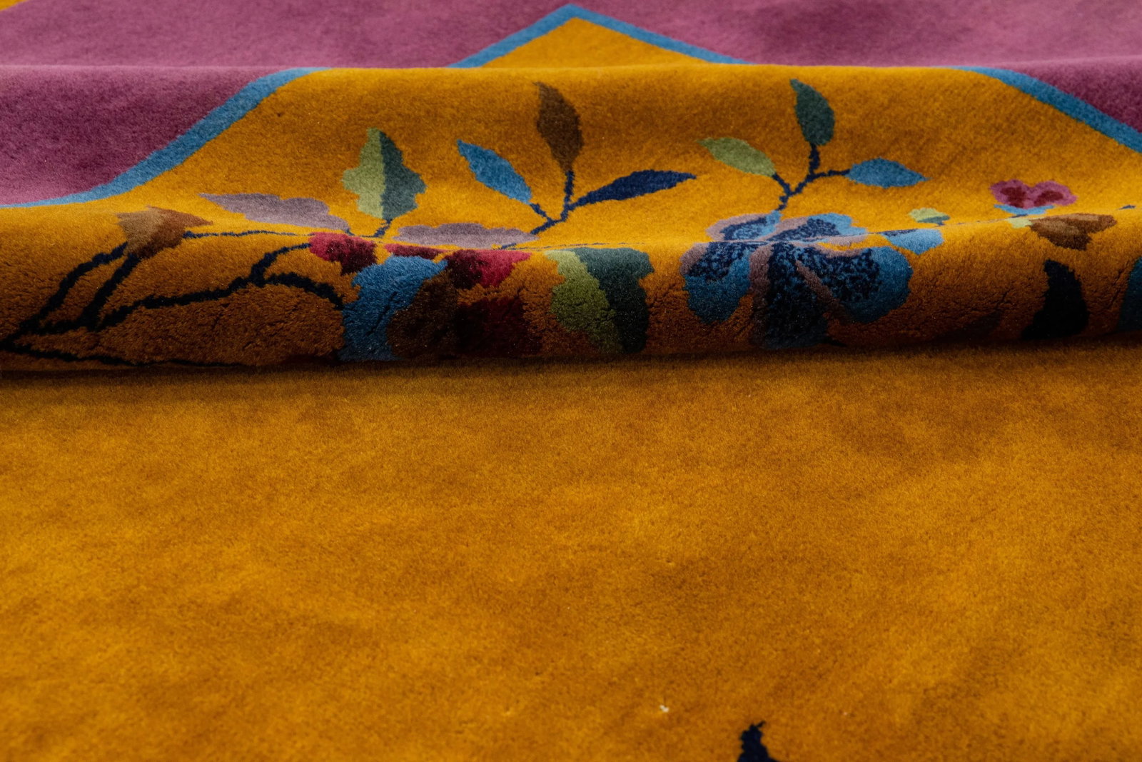 Antique Chinese Art Deco Handmade Floral Goldenrod Wool Rug - 7