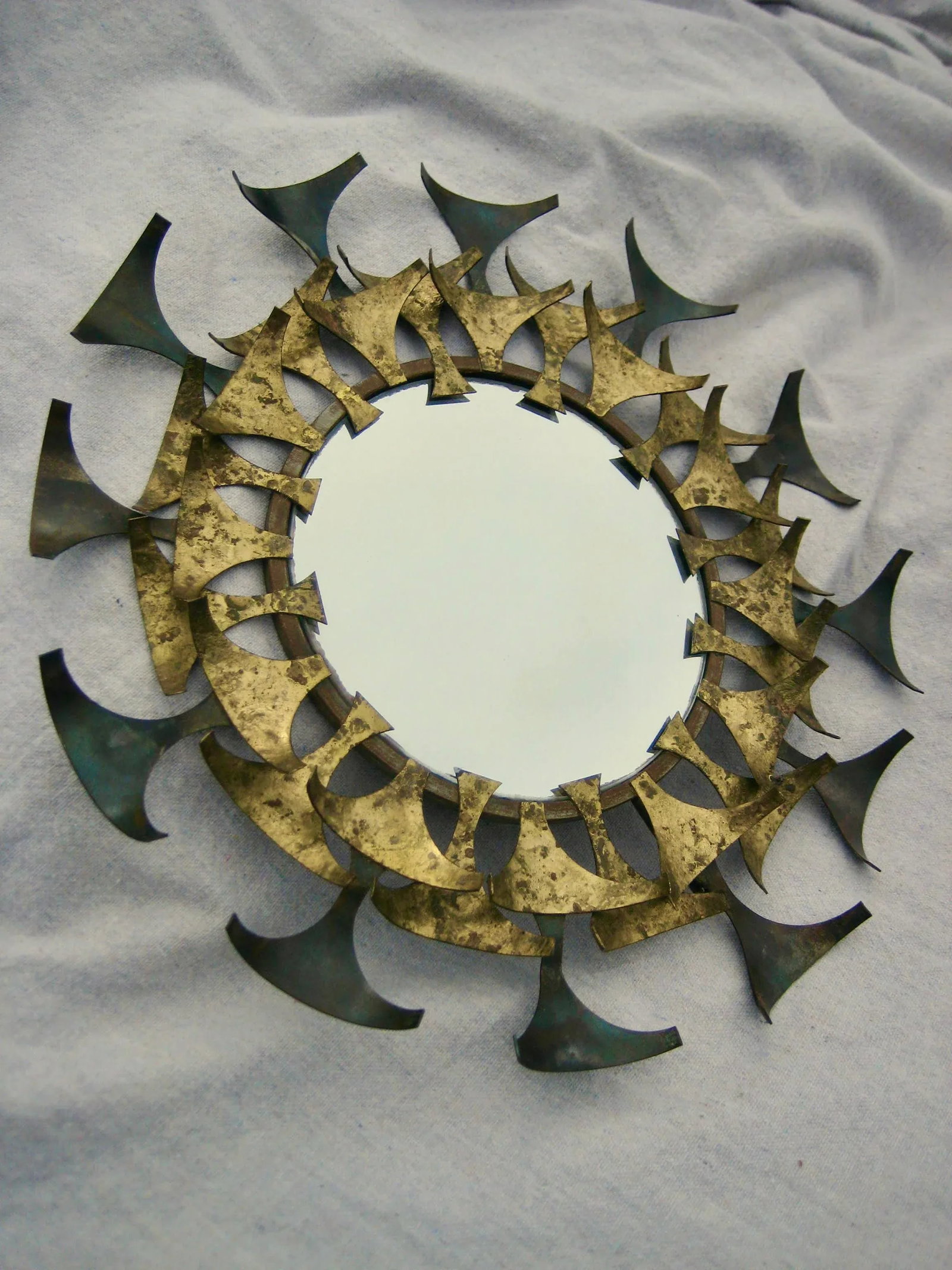 Mid-Century Modern Sunburst Iron Round Mirror Marc Weinstein Style - 2