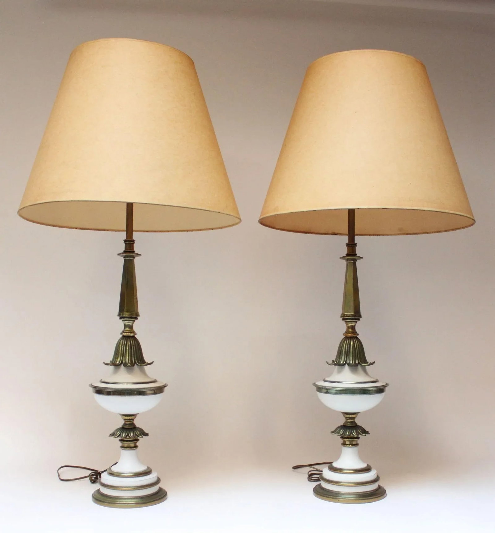 Pair of Hollywood Regency-Style Brass and Glass Stiffel Table Lamps - 2