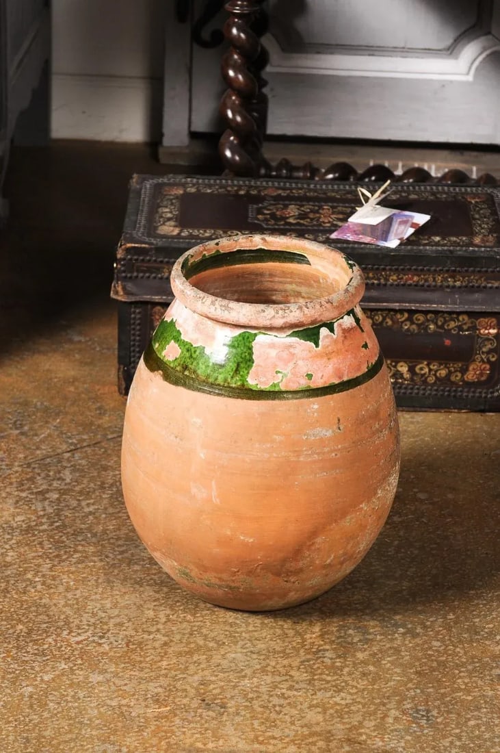 French Provincial Biot Jar with Green Glaze and Rustic Character, 20th Century - 2