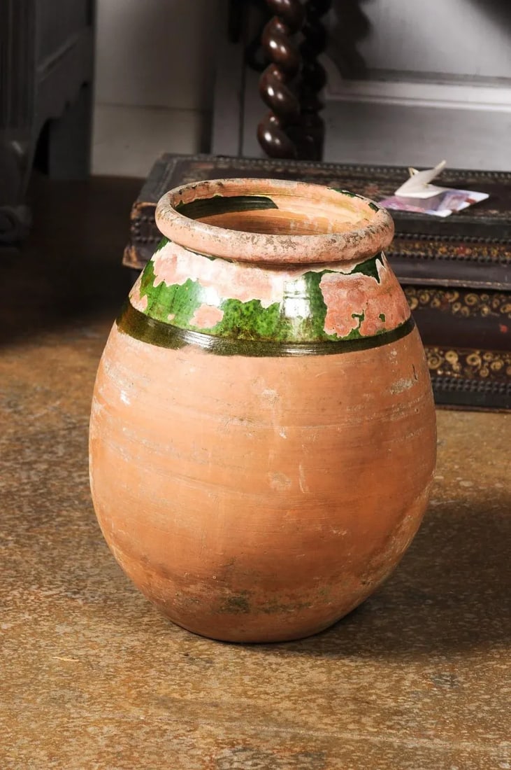 French Provincial Biot Jar with Green Glaze and Rustic Character, 20th Century - 6