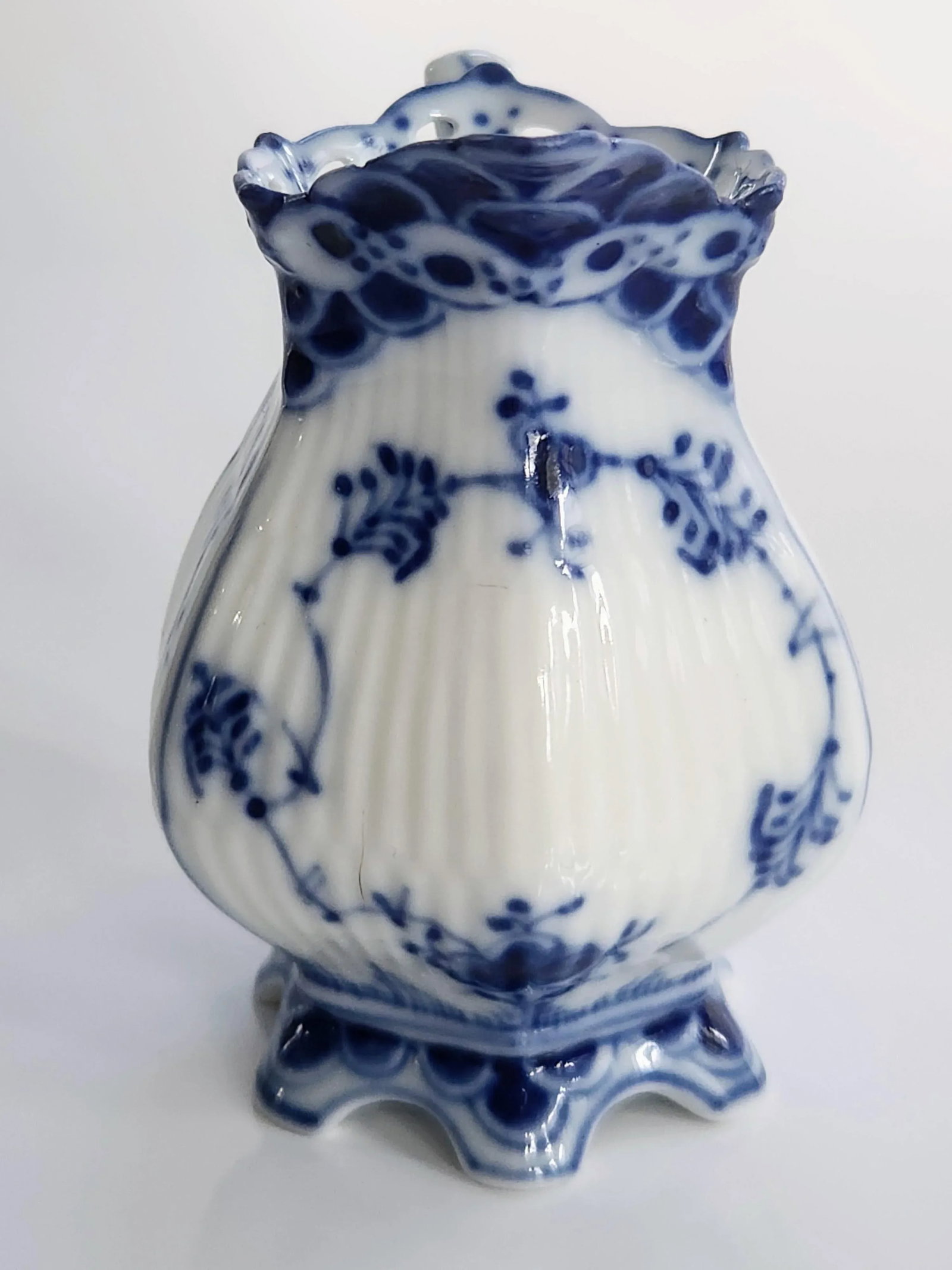 1970s Royal Copenhagen Blue Fluted Full Lace Creamer, Gargoyles Creamer, Milk Jug - 7
