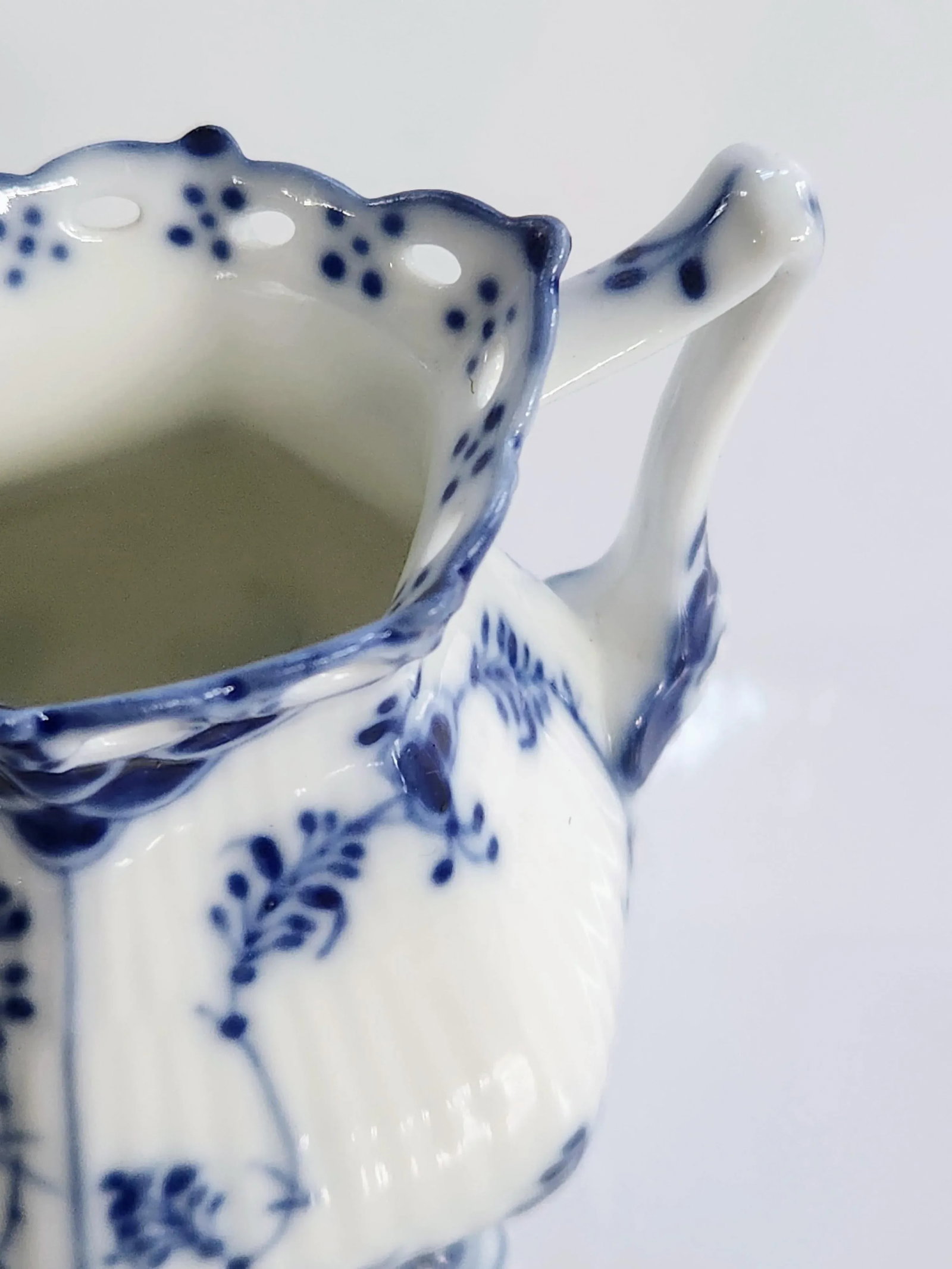 1970s Royal Copenhagen Blue Fluted Full Lace Creamer, Gargoyles Creamer, Milk Jug - 9