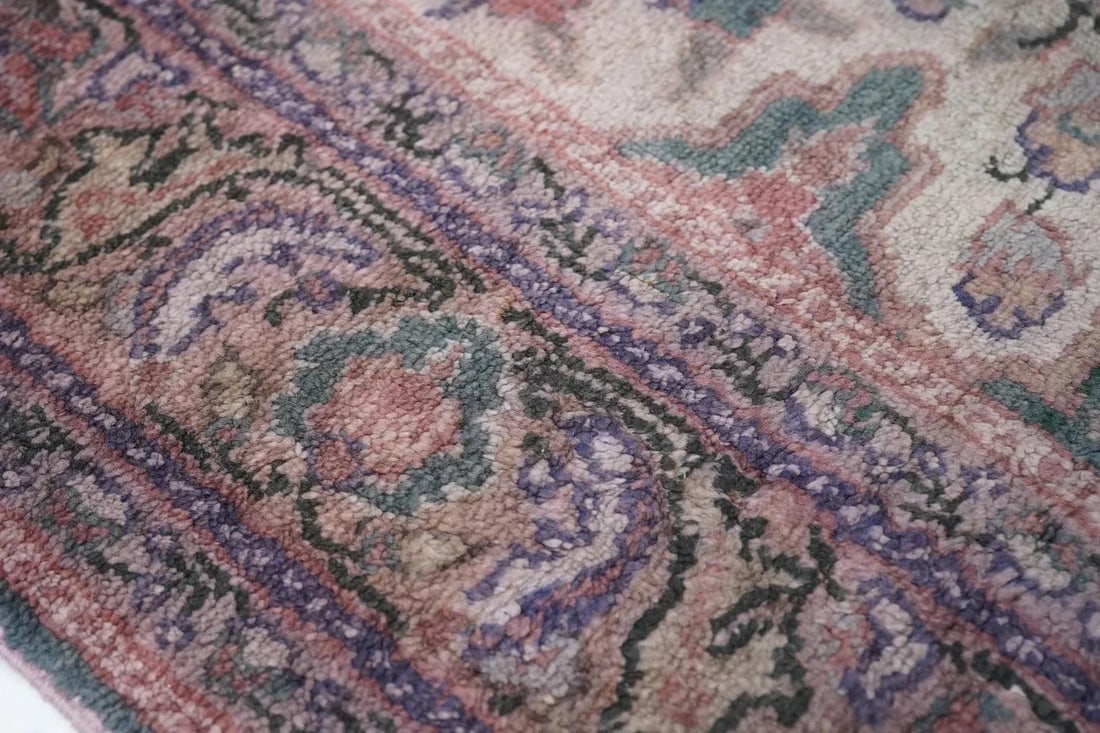 Vintage Sivas Rug 4' x 6' - 4