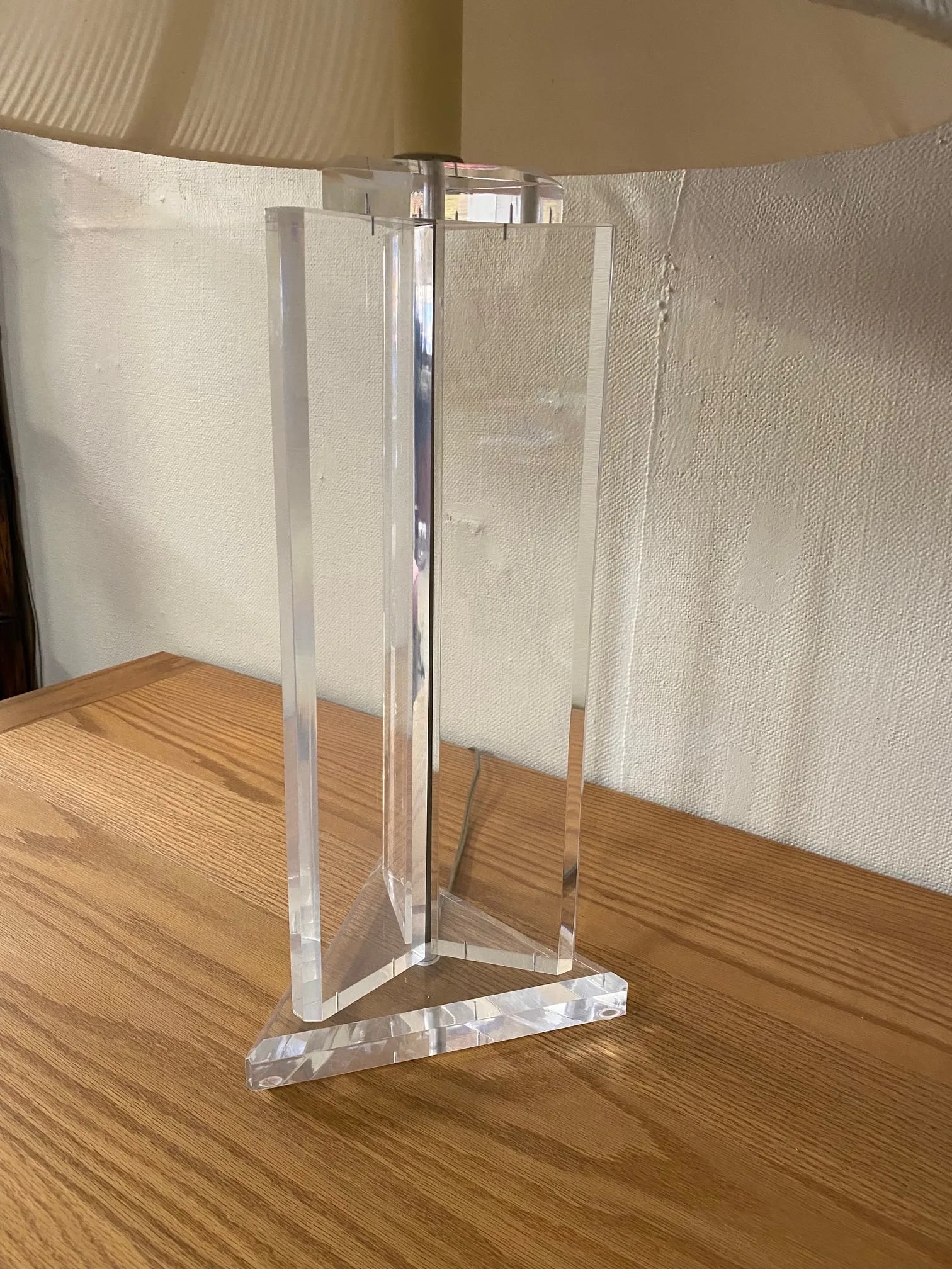 Vintage Lucite Lamp With Original String Shade - 4