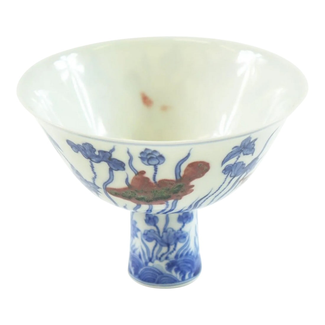 17th Century Fine Ming Dynasty Porcelain Bowl With Marking Inside the Vase: Fine Ming Dynasty Porcelain Bowl with Marking inside the vase. Good Condition - see pictures for more details. Dimensions: 6.25" x 6.25" x 4.5" Condition: Alterations: Original Condition Unaltered
