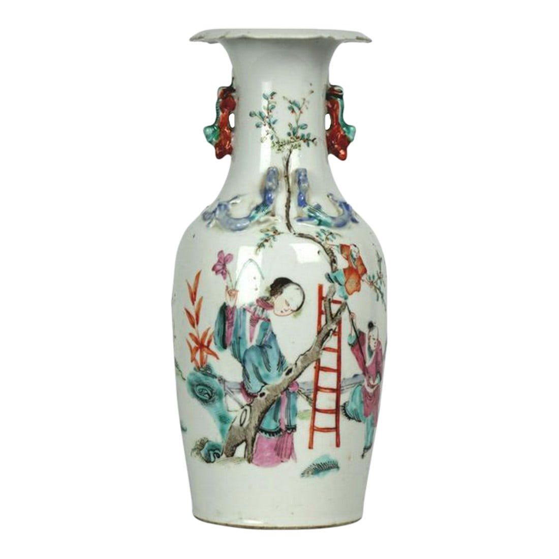 Antique Chinese Porcelain Vase With Marking on the Bottom 5 (1 of 5)