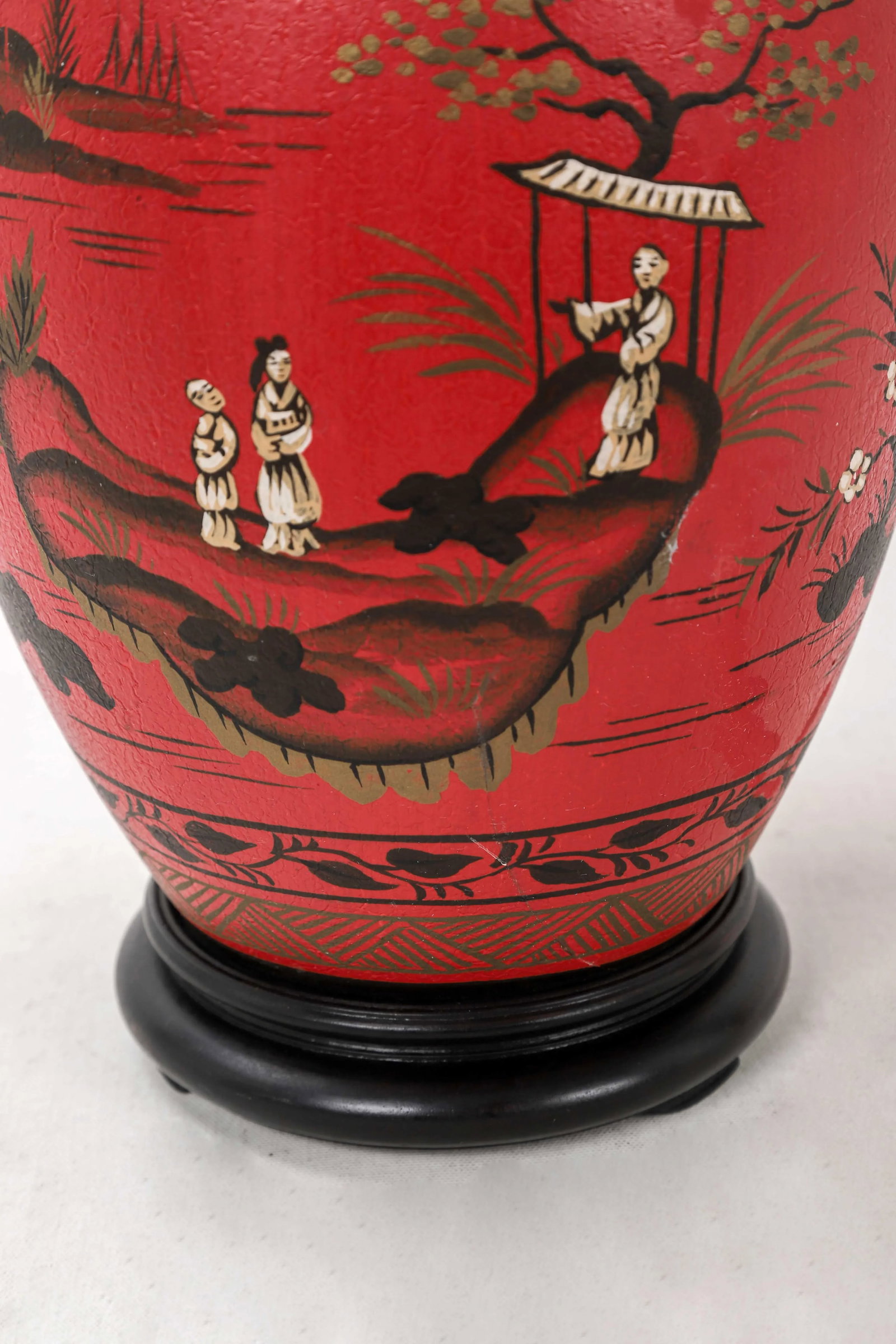 Vintage Chinoiserie Red Ginger Jar Lamp With Figured in White and Gold Color - 10
