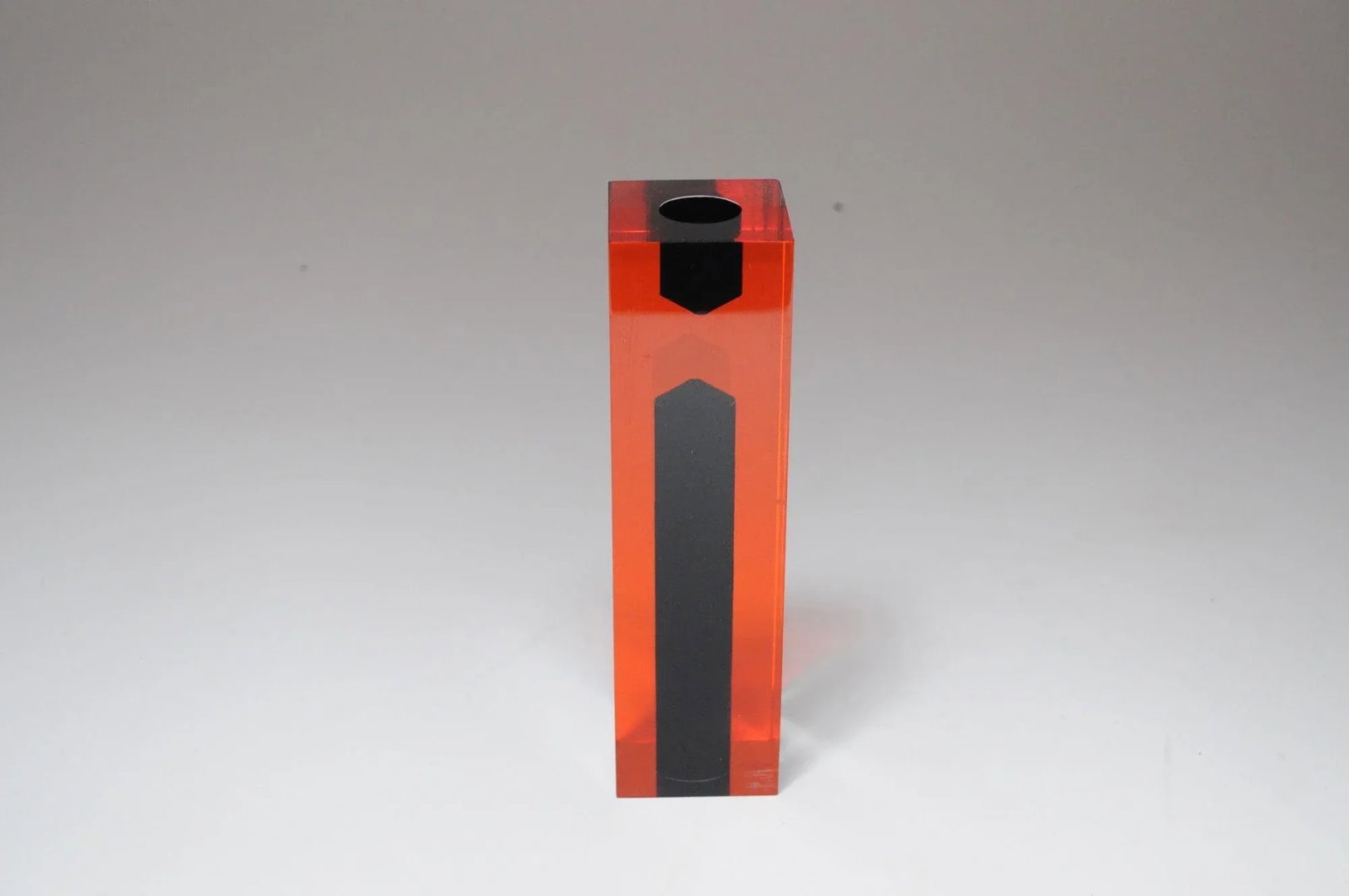 Italian Modern Orange and Black Lucite Soliflore / Bud Vase After Luigi Massoni - 3