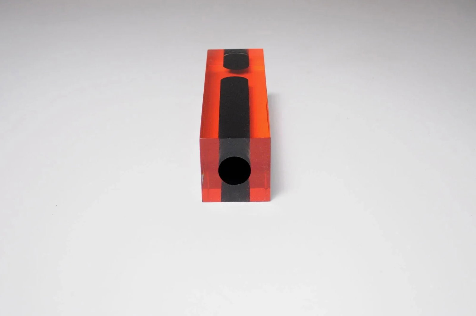 Italian Modern Orange and Black Lucite Soliflore / Bud Vase After Luigi Massoni - 6