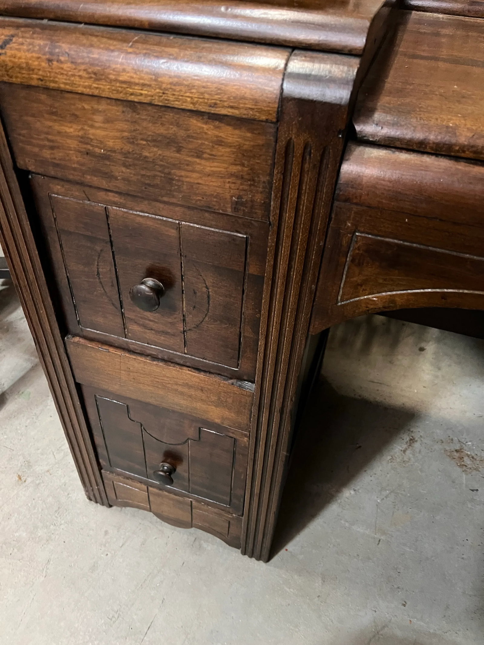 1970s Vintage Wooden Writing Desk With Drawers - 3
