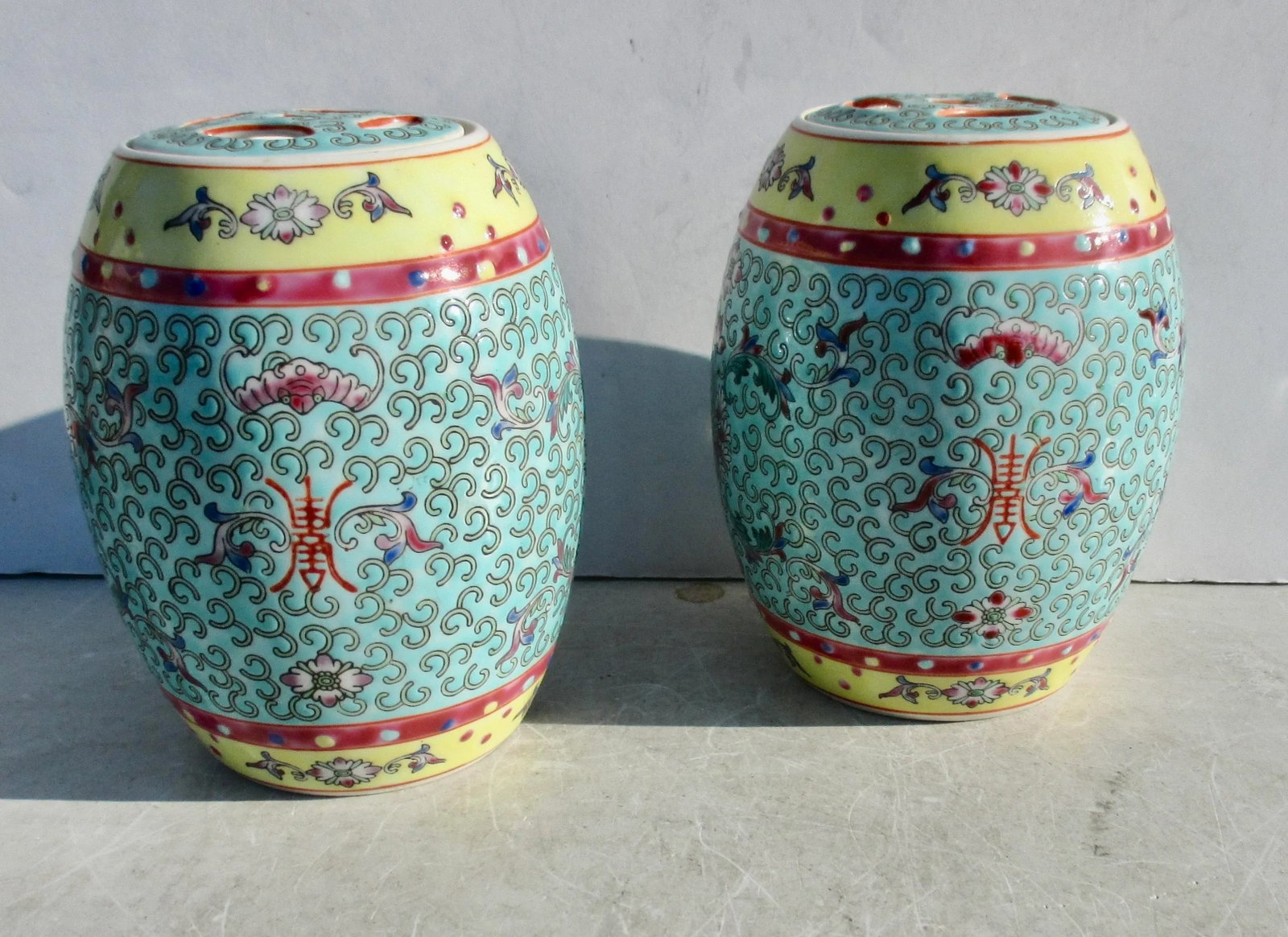 Pair of Chinese Porcelain Ginger Jar Turquoise Famille Rose-Pair of 2 - 2
