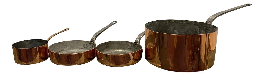 French Four Copper Pots in Different Sizes, 19th Century - Set of 4: Set of French Four Copper Pots in Different Sizes, 19th Century. Professionally cleaned and polished in France. A light coat of lacquer was applied. Diameter Dimensions: 5.5", 8", 8", 12.5" Condition: