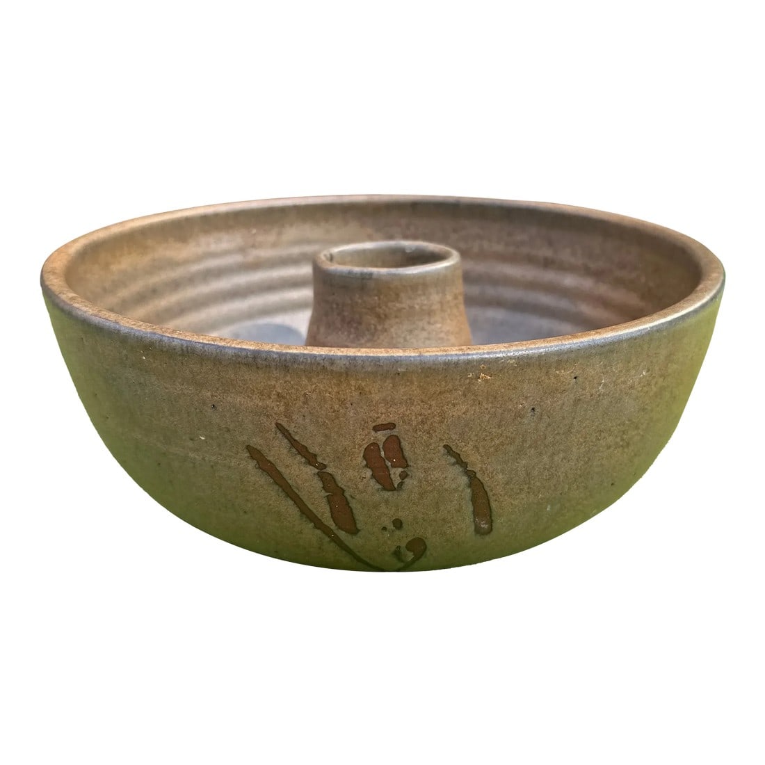 1970s Handmade Stone Artistic Bundt Pan: Up for consideration is a beautiful handmade stone artistic Bundt pan. This would look lovely in your home and it is a great find for the interior design enthusiast. Please check out my other