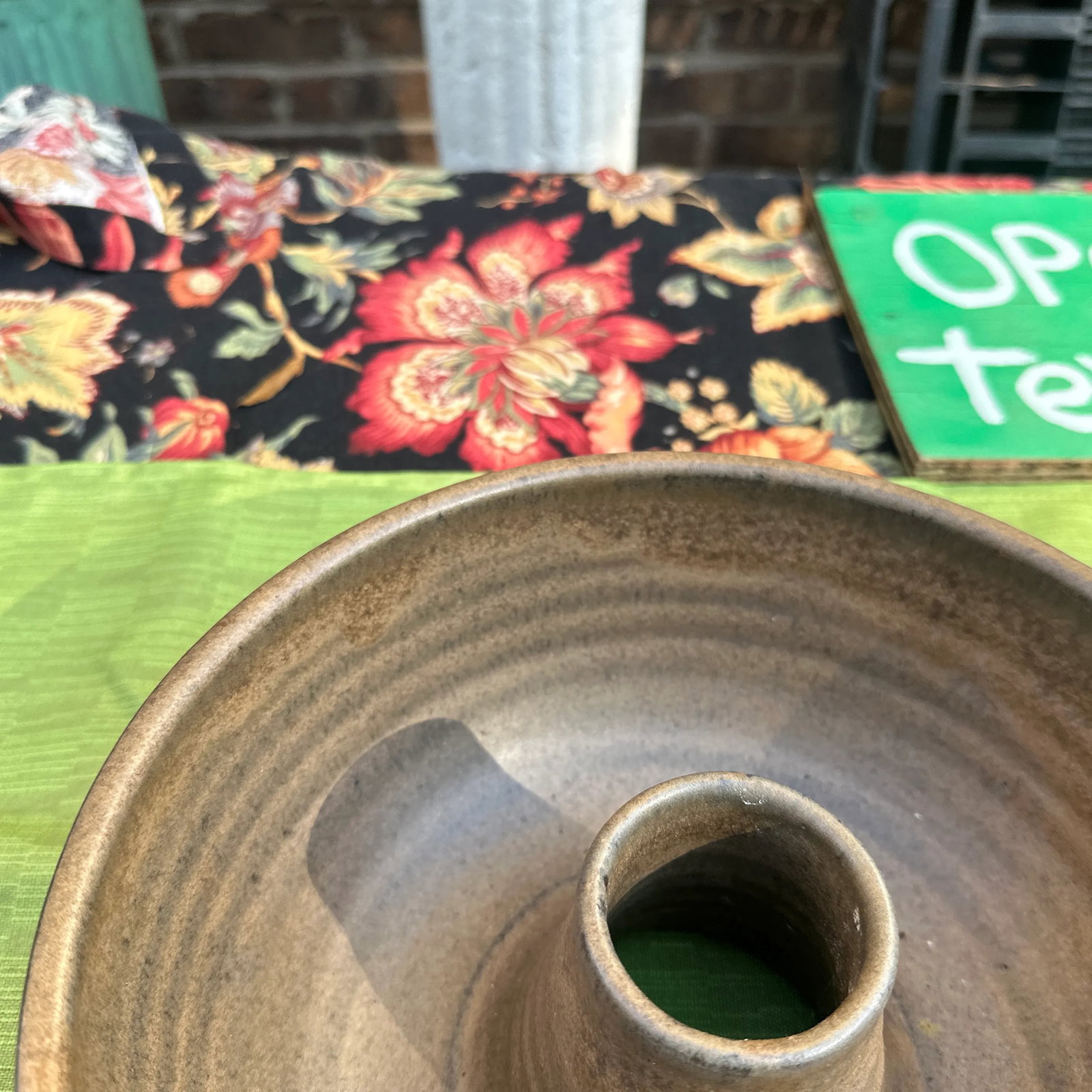 1970s Handmade Stone Artistic Bundt Pan - 5