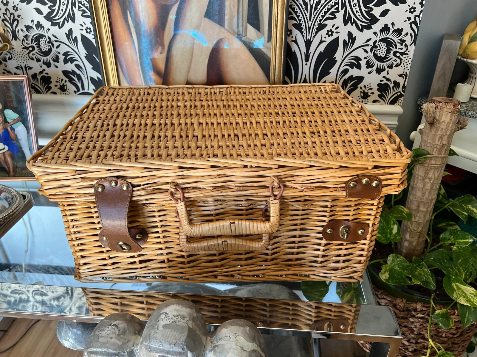 1970s Large Handmade Wicker Picnic Basket - 5