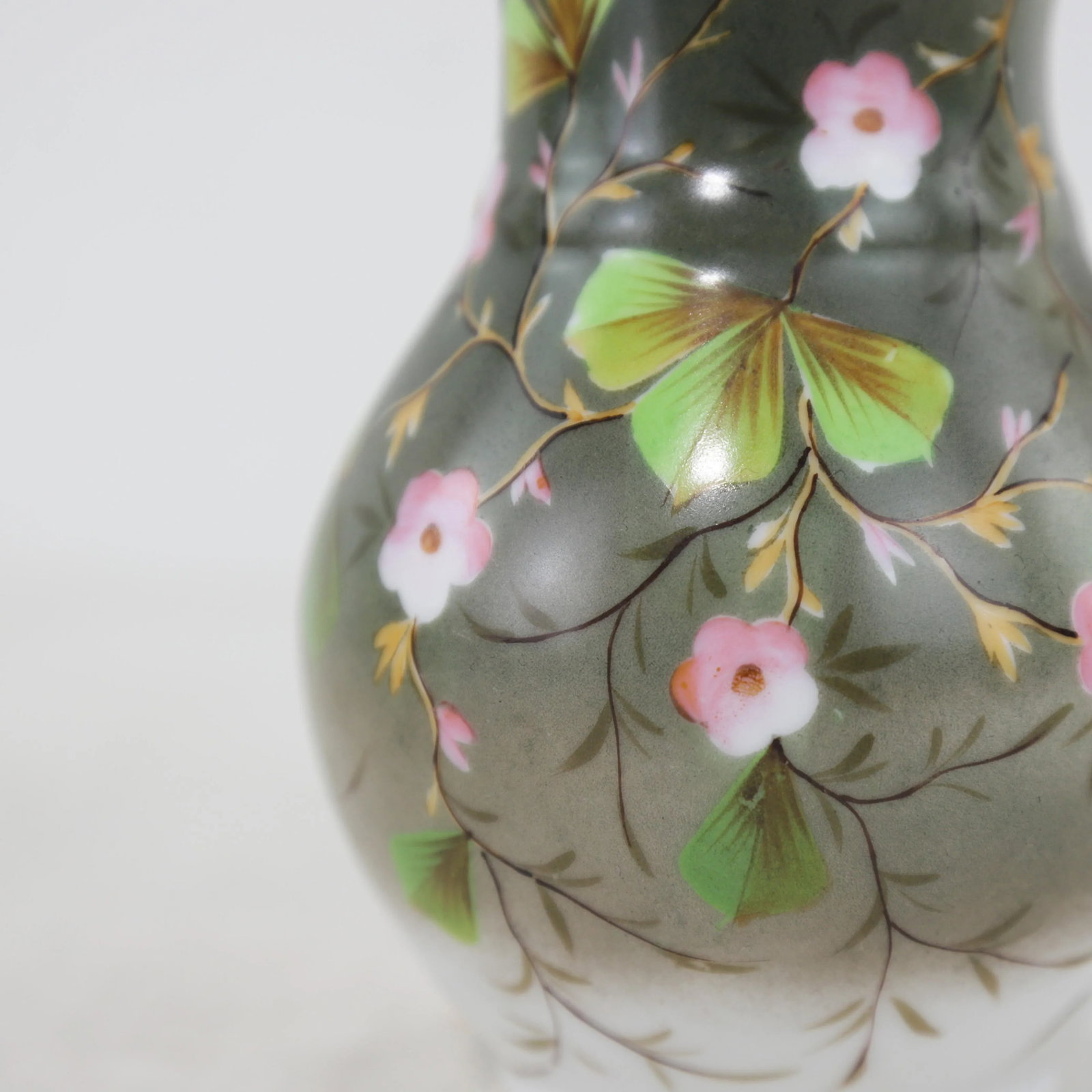 Victorian Vintage Hand-Painted Porcelain Pitcher & Cup Set – Floral Art Nouveau Design - 6