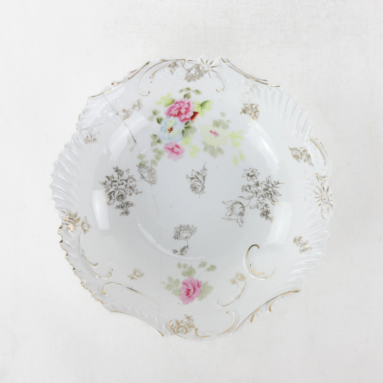 Bavarian White Embossed Porcelain Dinnerware Set With Roses & Gold Trim - 3